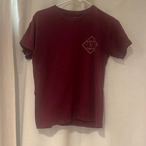Salty Crew Maroon Shirt
